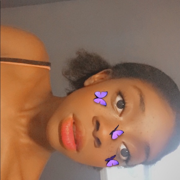 Meet your Posher, Bree - Picture 1 of 1